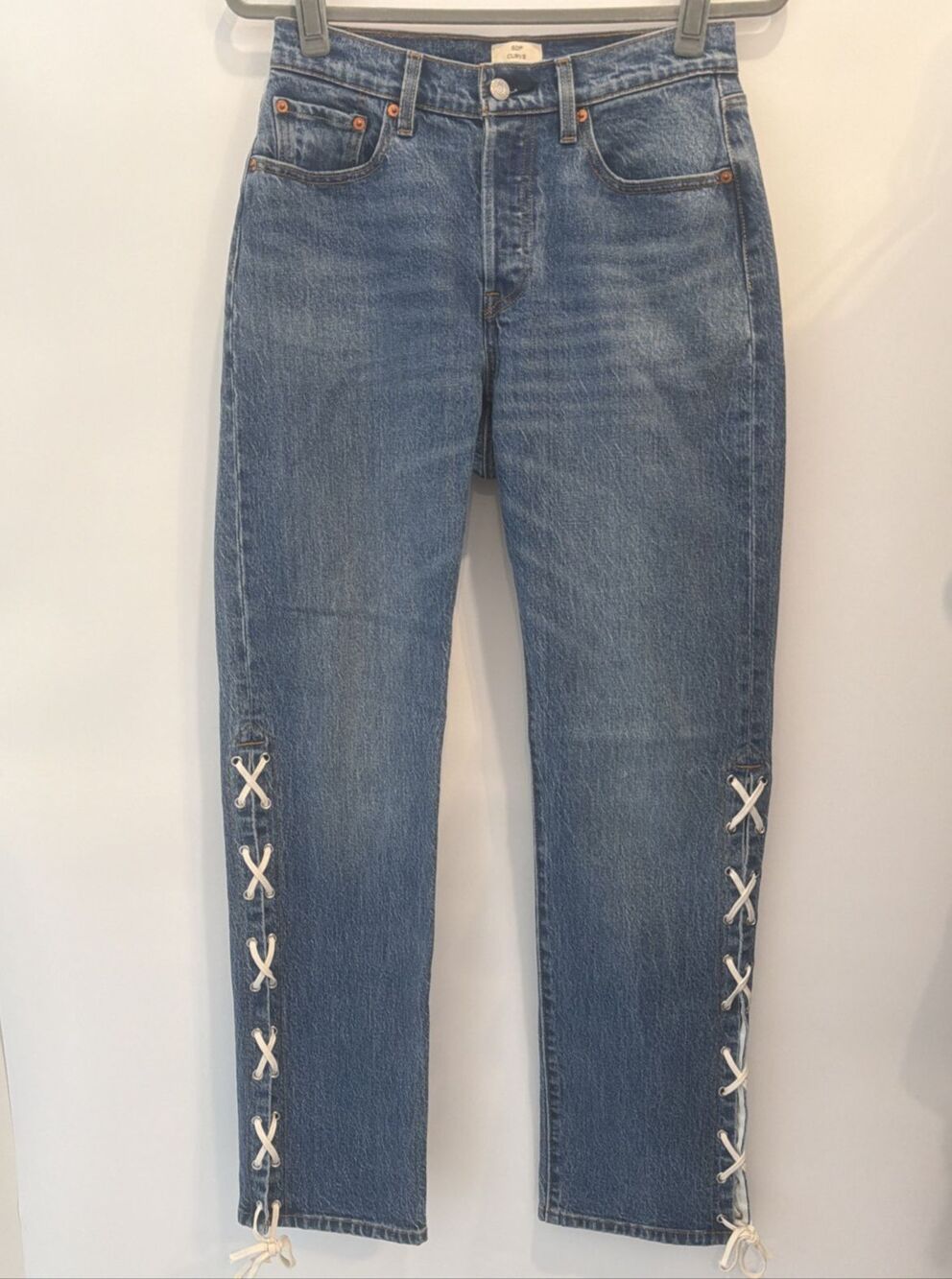 Beyoncé X Levi’s 501 Curvy Jeans Womens 28x32 Medium Wash Lace Up High Rise EUC - Picture 2 of 16
